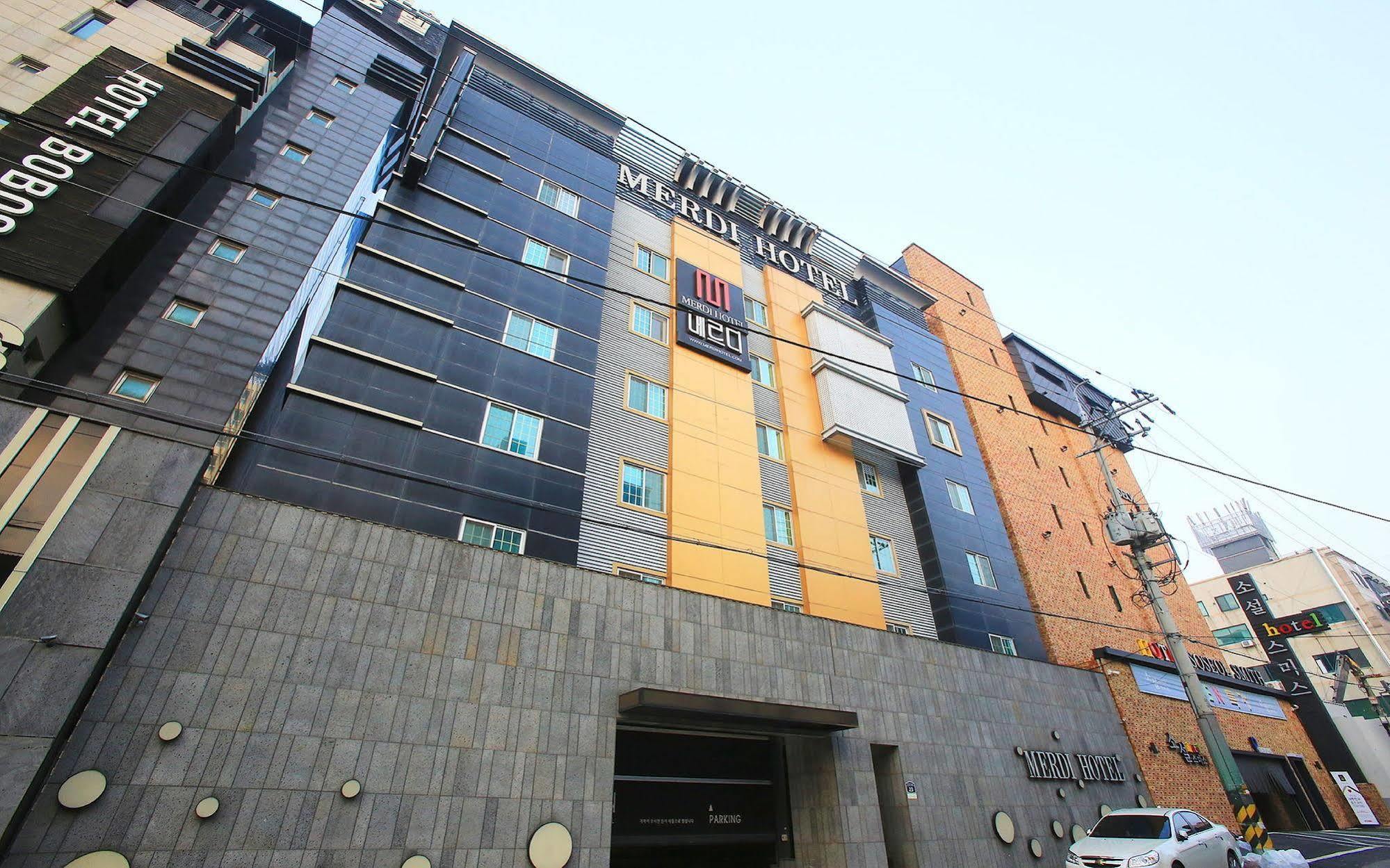 Merdi Hotel Suwon Eksteriør bilde